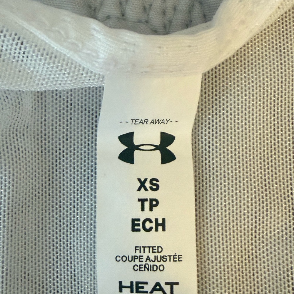Under Armour Tanks - set of 2 (1 NWT) - Picture 2 of 3